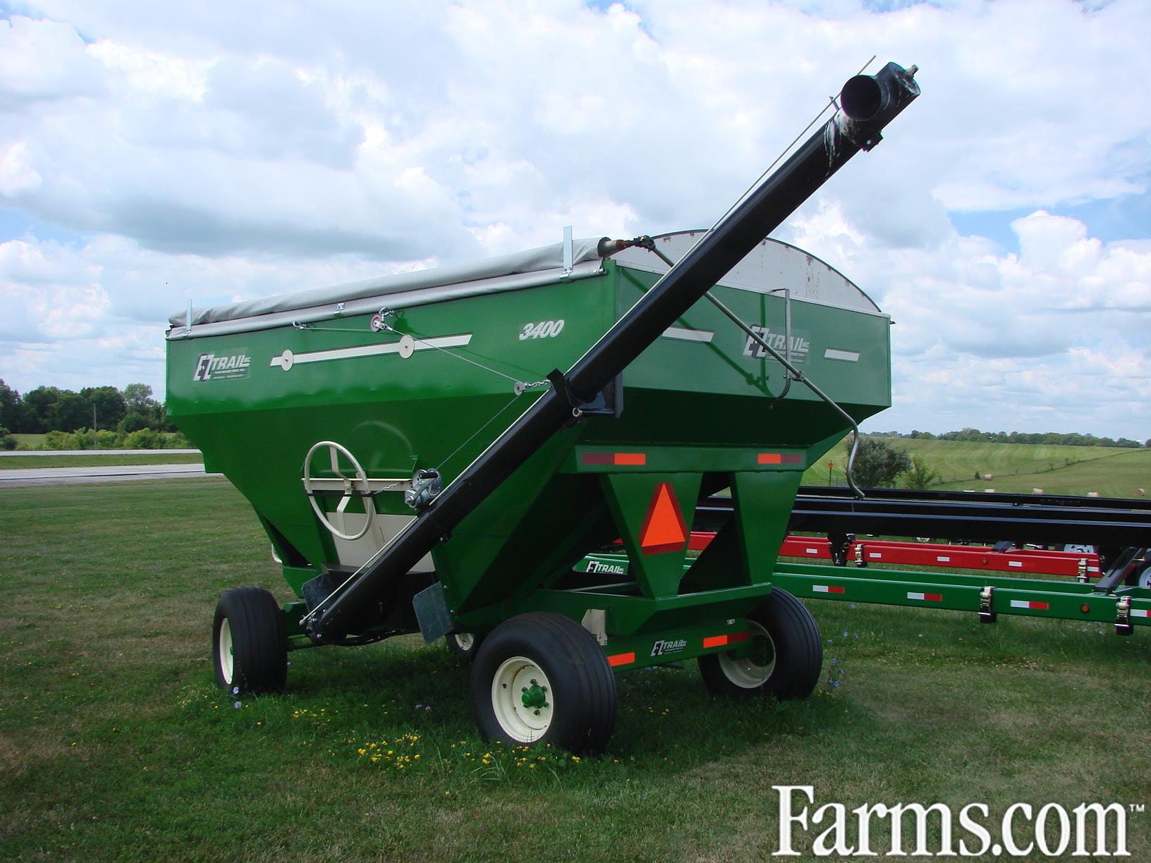 EZ Trail 3400 Gravity Wagon w/ Auger for Sale