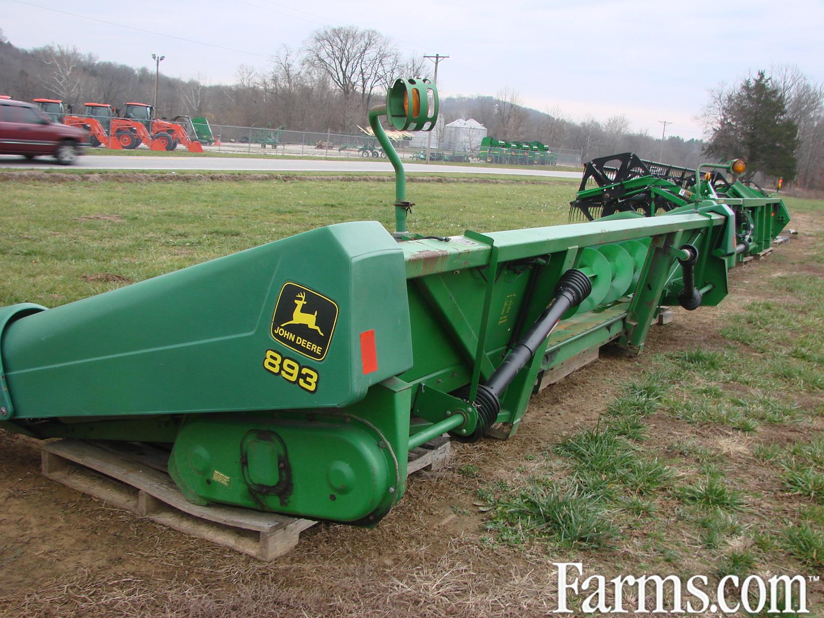 1998 John Deere 893 8 Row Corn Head for Sale