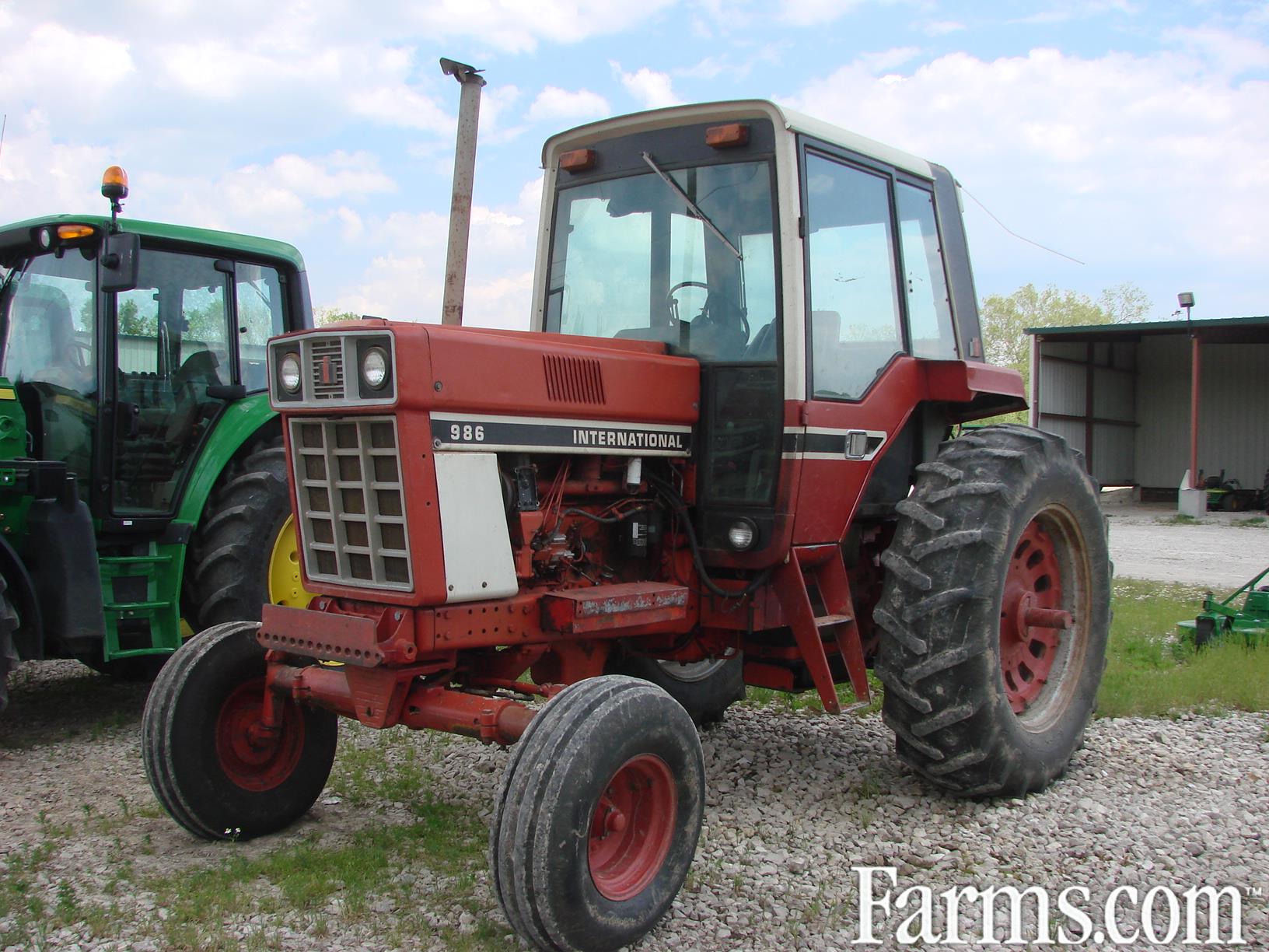 International Harvester 986 for Sale