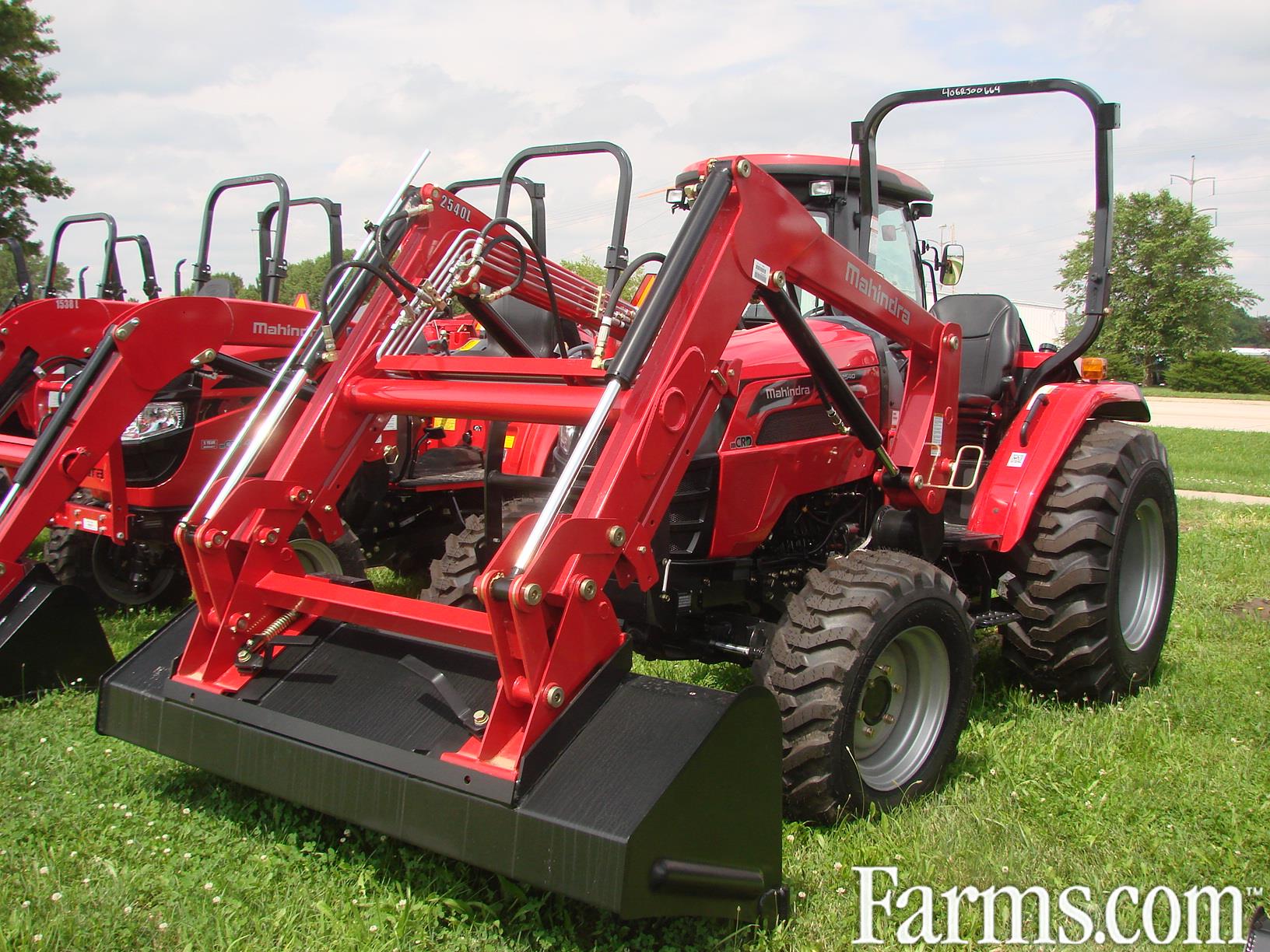 Mahindra 2015 2540 Shuttle 4WD for Sale