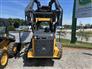 John Deere 320G