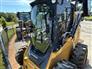 John Deere 320G