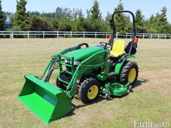 John Deere 2019 2025R WITH LOADER AND MOWING DECK Other Tractors for ...