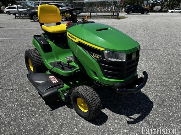 John Deere 2023 S220 Riding Lawn Mowers for Sale | USFarmer.com