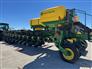 John Deere 2024 1775NT Planters