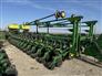 John Deere 2014 DB90 Planters