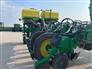 John Deere 2022 1775NT Planters