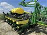 John Deere 2013 1770NT Planters