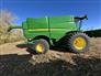 John Deere 2022 S790 Combines