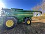 John Deere 2022 S790 Combines