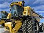 New Holland 2022 CR9.90 Combines