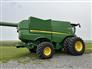 John Deere 2022 S780 Combines