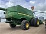 John Deere 2016 S690 Combines