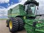 John Deere 2016 S690 Combines