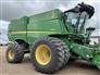 John Deere 2016 S690 Combines
