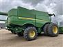 John Deere 2016 S690 Combines