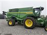 John Deere 2025 X9 1100 Combines