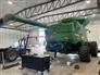 John Deere 2017 S690 Combines