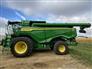 John Deere 2022 X9 1100 Combines