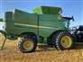 John Deere 2016 S680 Combines