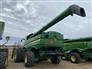 John Deere 2021 S790 Combines