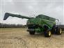 John Deere 2023 X9 1000 Combines