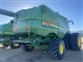 John Deere 2015 S680 Combines
