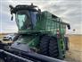 John Deere 2013 S690 Combines