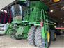John Deere 2015 S680 Combines