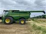 John Deere 2019 S780 Combines