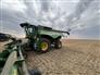 John Deere 2018 S780 Combines