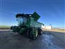 John Deere 2016 S680 Combines