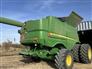 John Deere 2015 S680 Combines