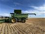 John Deere 2021 S790 Combines
