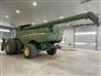 John Deere 2021 S790 Combines
