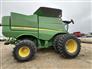 John Deere 2017 S680 Combines