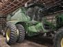 John Deere 2014 S680 Combines