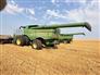 John Deere 2018 S790 Combines