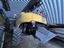 New Holland 2012 CR8090 Combines