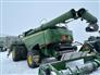 John Deere 2023 X9 1100 Combines
