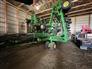 John Deere 2023 P680 Air Seeders / Air Carts