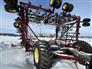 Seed Hawk 2013 6612 Air Seeders / Air Carts