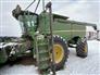 John Deere 2015 S690 Combines