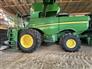 John Deere 2015 S680 Combines