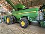 John Deere 2015 S680 Combines