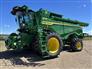John Deere 2023 X9 1100 Combines