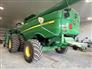 John Deere 2021 S790 Combines