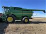 John Deere 2018 S790 Combines