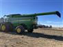 John Deere 2018 S790 Combines