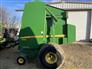 John Deere 2011 568 Balers - Round
